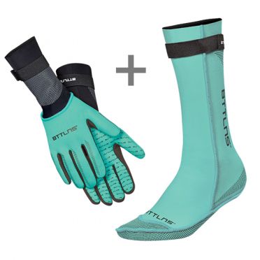 BTTLNS Neoprene swim socks and swim gloves bundle mint 