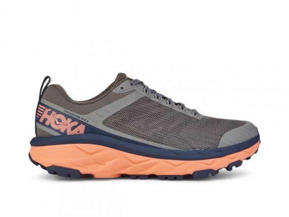 hoka one one challenger atr 5 running shoe